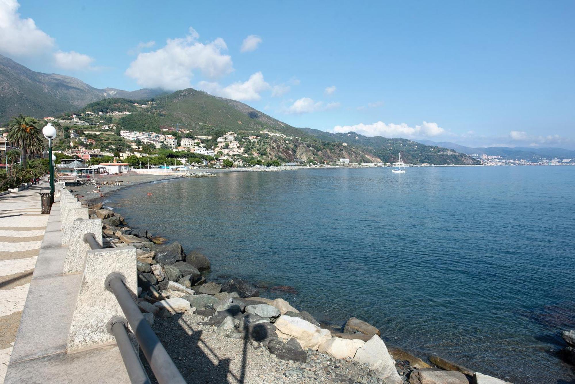 La Finestra Sul Mare Apartamento Arenzano Exterior foto